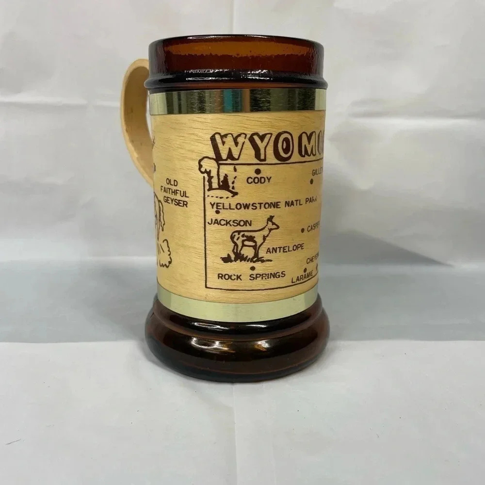 Vintage‎ Wyoming Souvenir Mug Brown Glass Wood Taiwan 1970s 1960s